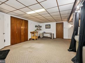 3715 Round Meadow, Hatboro PA 19040
