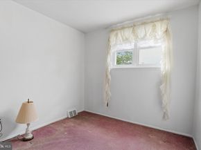 12248 Sweet Briar Road, Philadelphia PA 19154