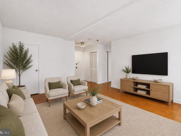 2601 Pennsylvania Avenue 649, Philadelphia PA 19130