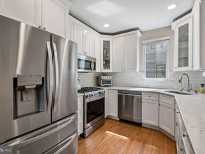 612 Queen Street, Philadelphia PA 19147