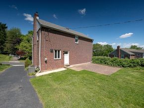 674 N Bishop Avenue, Springfield PA 19064