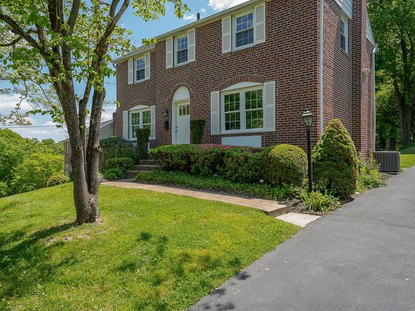 674 N Bishop Avenue, Springfield PA 19064