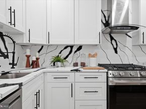 511 N 37TH Street, Philadelphia PA 19104