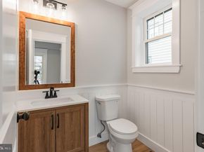 222 Runnymede Avenue, Jenkintown PA 19046