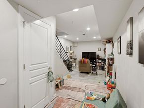 2207 E Oakdale, Philadelphia PA 19125