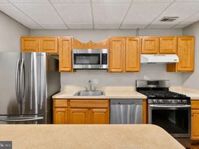 8315 N Brook Lane 21004, Bethesda MD 20814