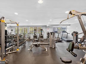 8315 N Brook Lane 21004, Bethesda MD 20814