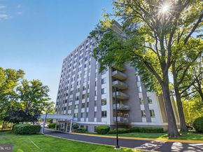 8315 N Brook Lane 21004, Bethesda MD 20814