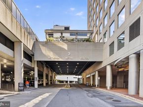 8315 N Brook Lane 21004, Bethesda MD 20814