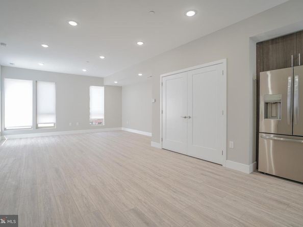 1201 N Taylor, Philadelphia PA 19121
