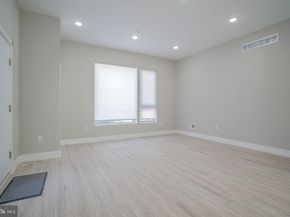 1201 N Taylor, Philadelphia PA 19121