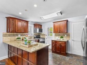 112 Rolling Road, Bala Cynwyd PA 19004