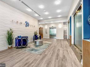 88 V Street SW 808, Washington DC 20024