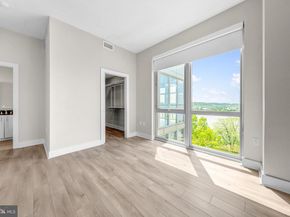 88 V Street SW 808, Washington DC 20024