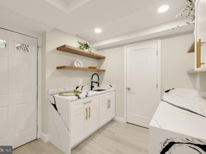 325 Oglethorpe Street NW, Washington DC 20011