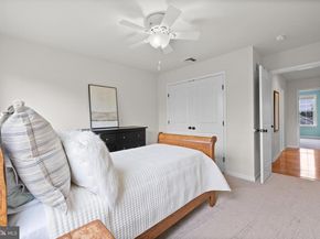 553 Royal Avenue, Havertown PA 19083