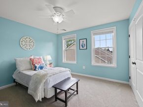 553 Royal Avenue, Havertown PA 19083