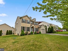 553 Royal Avenue, Havertown PA 19083