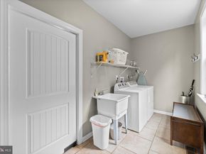 553 Royal Avenue, Havertown PA 19083