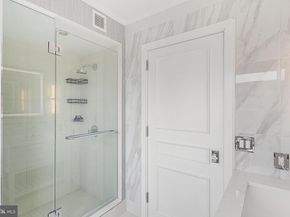 1425 Locust Street 32A, Philadelphia PA 19102