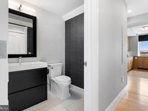 1425 Locust Street 32A, Philadelphia PA 19102