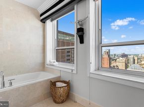 1425 Locust Street 32A, Philadelphia PA 19102