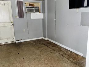 4019 Lawndale Street, Philadelphia PA 19124