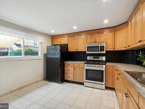 833 Almond Street, Philadelphia PA 19125