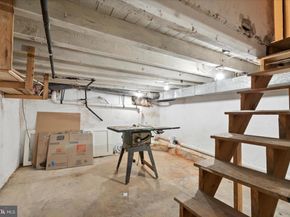 833 Almond Street, Philadelphia PA 19125