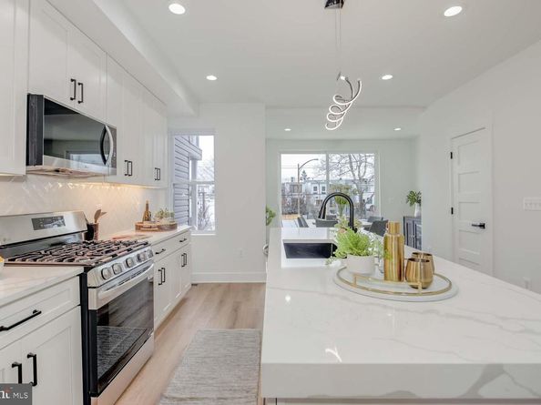 810 Madison Street NW, Washington DC 20011