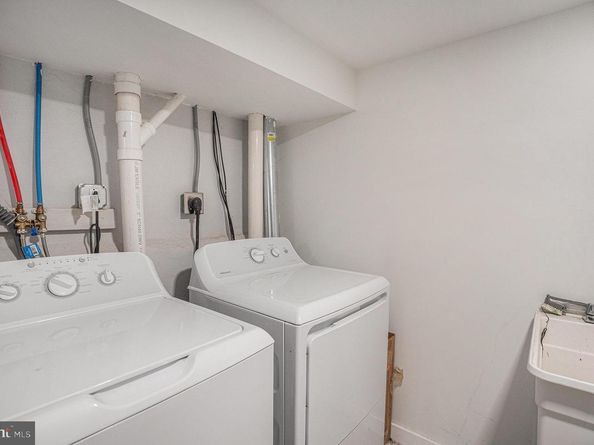 1831 Point Breeze Avenue, Philadelphia PA 19145