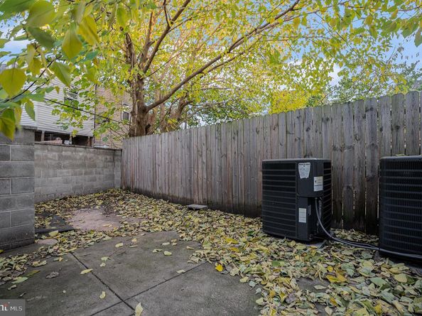 1831 Point Breeze Avenue, Philadelphia PA 19145