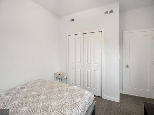 1831 Point Breeze Avenue, Philadelphia PA 19145