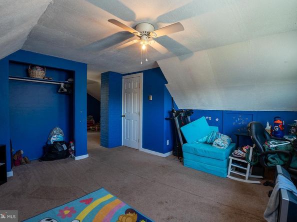 86 Wildflower, Levittown PA 19057