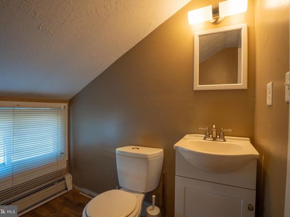 86 Wildflower, Levittown PA 19057