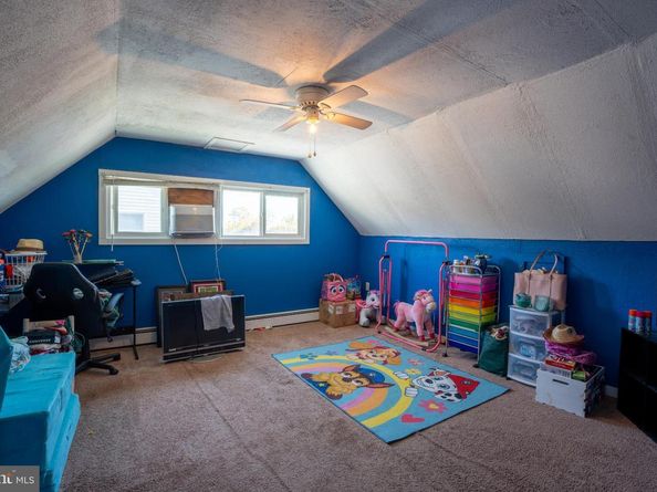 86 Wildflower, Levittown PA 19057