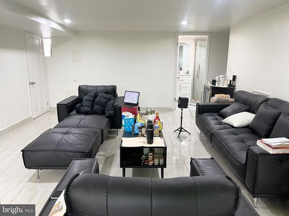 3124 Tyson Avenue, Philadelphia PA 19149