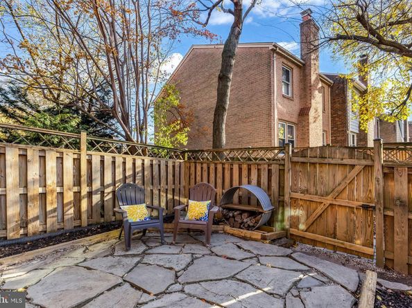 5406 Barrister Place, Alexandria VA 22304