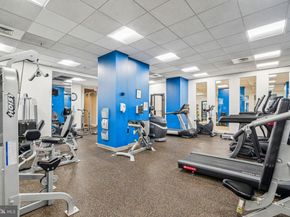 1425 Locust Street 4F, Philadelphia PA 19102