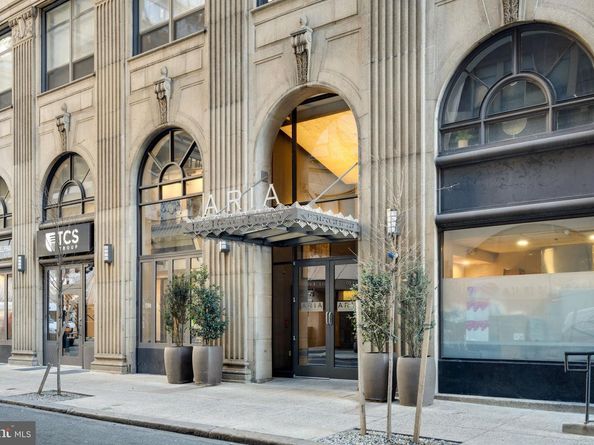 1425 Locust Street 4F, Philadelphia PA 19102