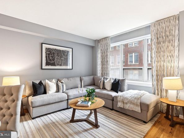 1425 Locust Street 4F, Philadelphia PA 19102