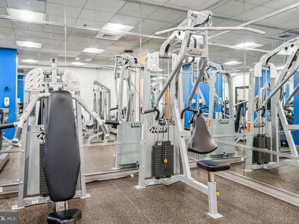 1425 Locust Street 4F, Philadelphia PA 19102