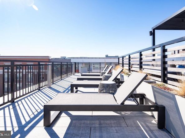 701 Swann Avenue 611, Alexandria VA 22301