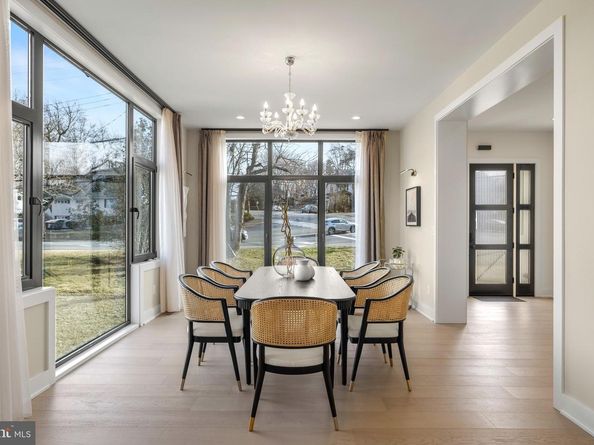 1573 Westmoreland Street, Mclean VA 22101