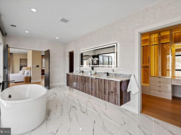 1573 Westmoreland Street, Mclean VA 22101