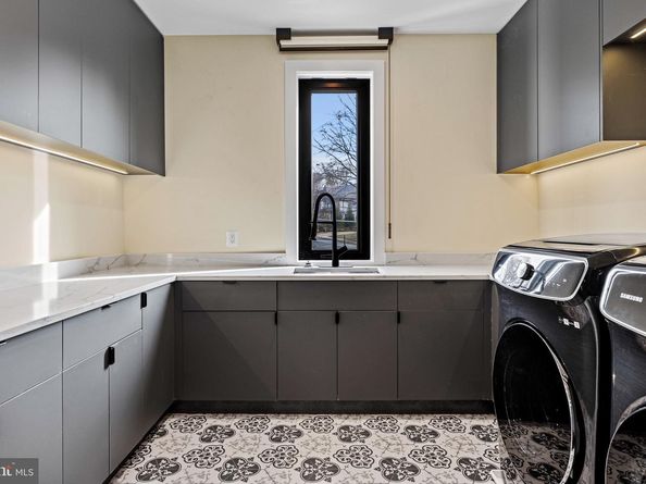 1573 Westmoreland Street, Mclean VA 22101