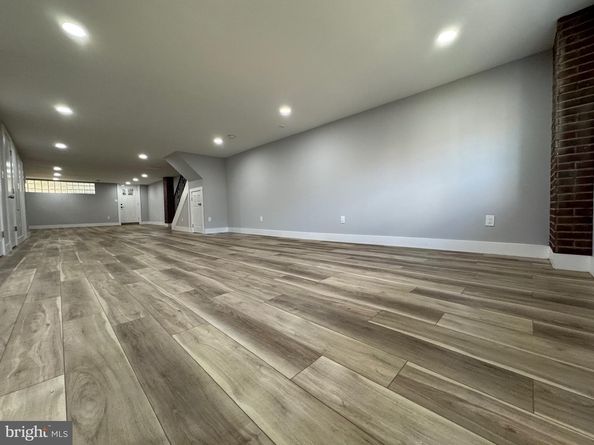 526 Wartman Street, Philadelphia PA 19128