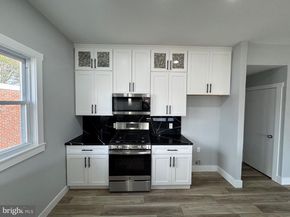 526 Wartman Street, Philadelphia PA 19128