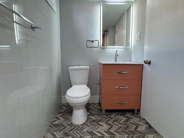 526 Wartman Street, Philadelphia PA 19128