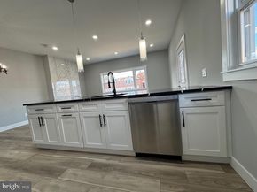 526 Wartman Street, Philadelphia PA 19128